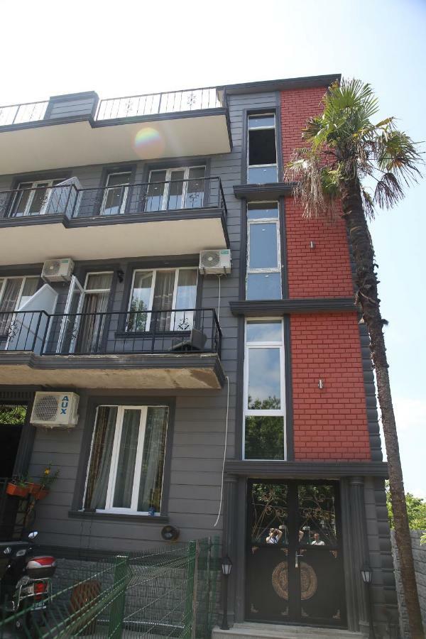 New Batumi Hotel Екстериор снимка