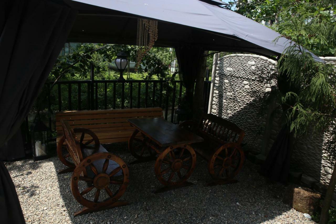 New Batumi Hotel Екстериор снимка